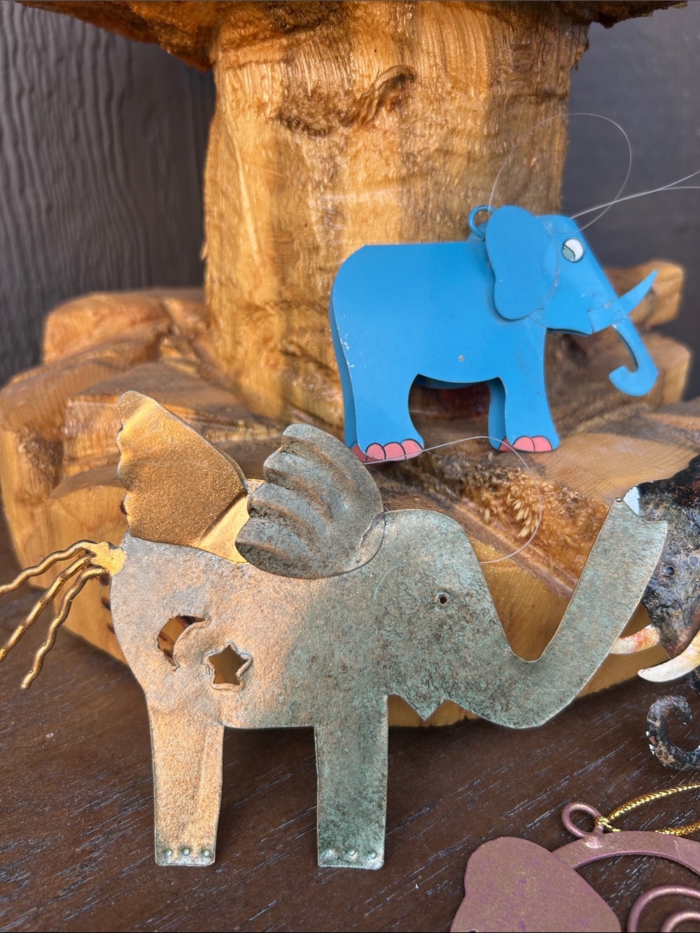 Metal Elephants for Hanging Ornament or Mobile Set of 4 - Picture 4 of 8